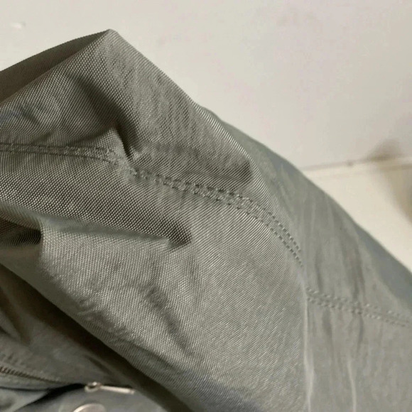 BAGGALLINI Grey Nylon Shoulder/Travel Bag - Picture 8 of 8